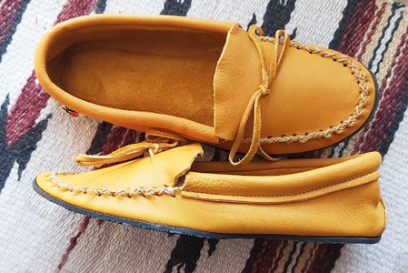 Men's Moosehide Moccasin with Vibram Sole image 2