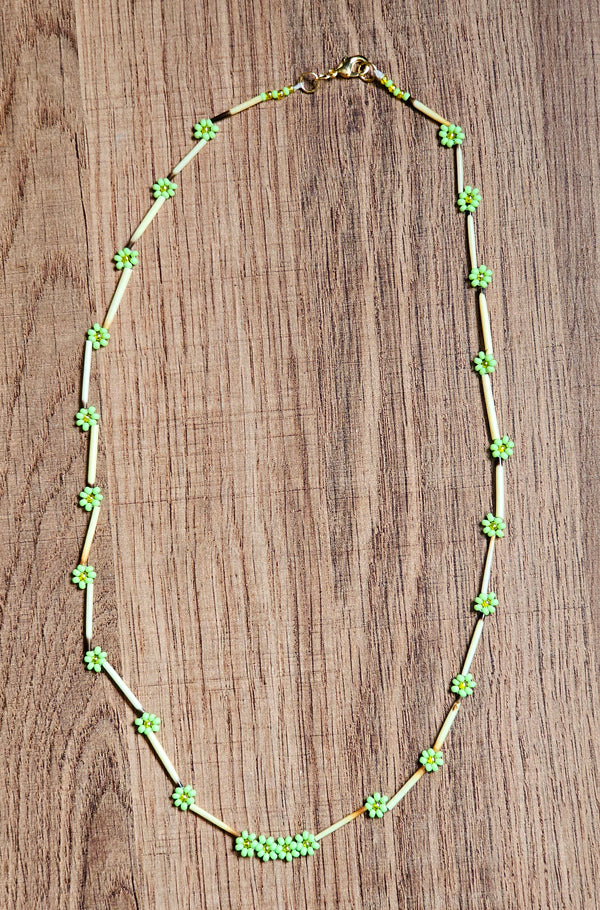Green Quill Necklace image 1