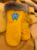 Handmade Moosehide Gauntlets – Indigenous Made (Size Medium)