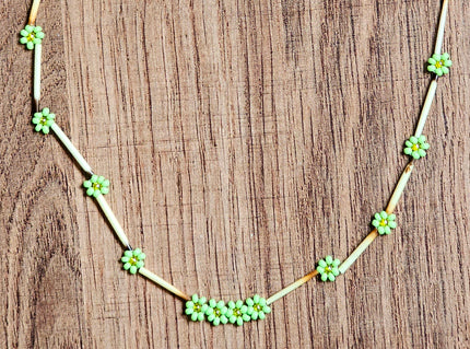 Green Quill Necklace image 0